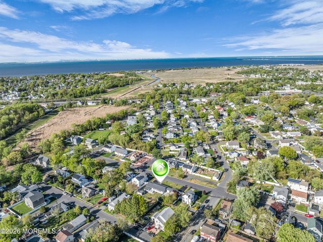 635 Hudson Avenue, Port Monmouth, NJ 07758