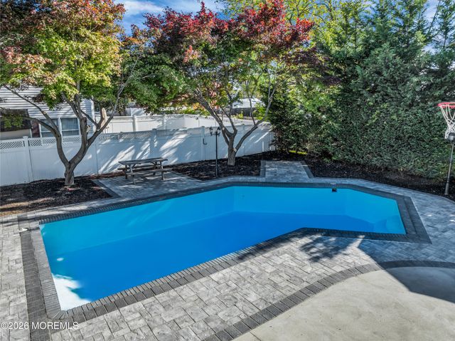 635 Hudson Avenue, Port Monmouth, NJ 07758