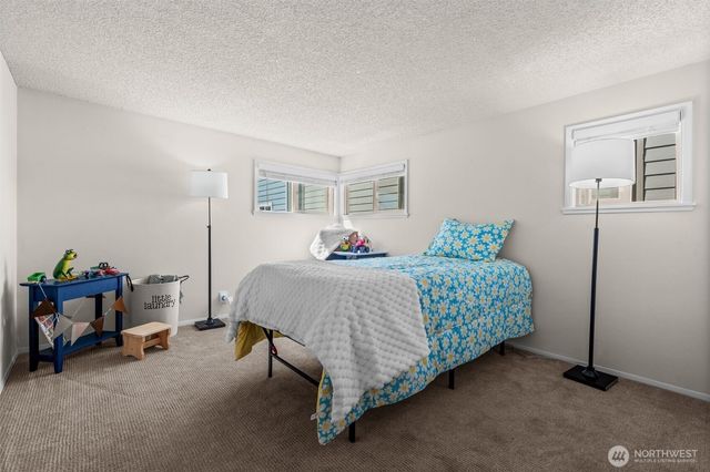 508 Klapache Avenue NE, Tacoma, WA 98422