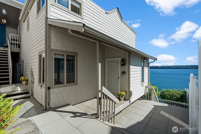 508 Klapache Avenue NE, Tacoma, WA 98422