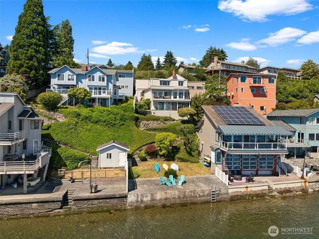 508 Klapache Avenue NE, Tacoma, WA 98422