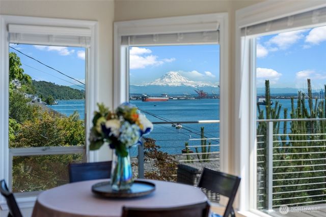508 Klapache Avenue NE, Tacoma, WA 98422