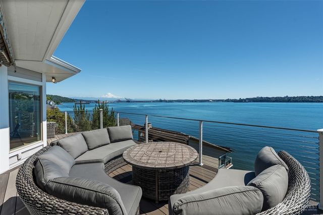 508 Klapache Avenue NE, Tacoma, WA 98422