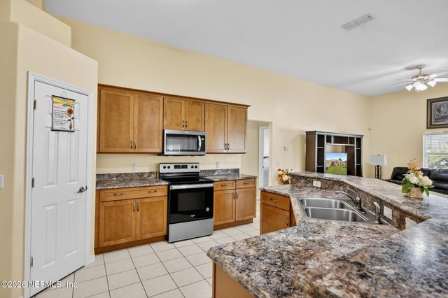 3 WALLA Place, Palm Coast, FL 32164
