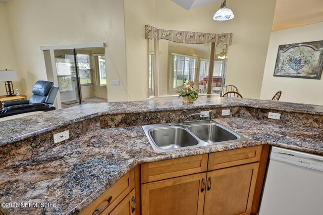 3 WALLA Place, Palm Coast, FL 32164
