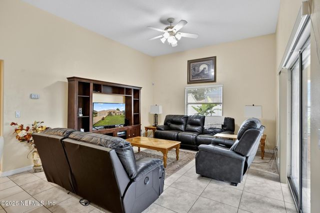 3 WALLA Place, Palm Coast, FL 32164