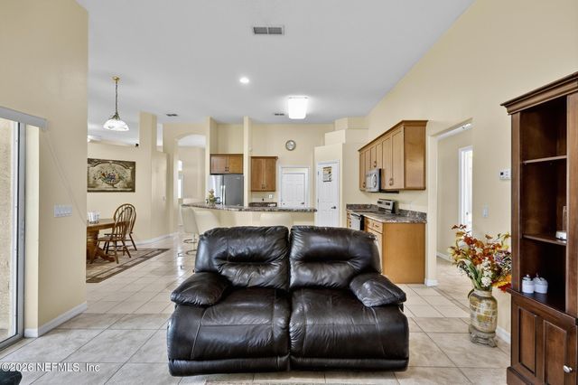 3 WALLA Place, Palm Coast, FL 32164