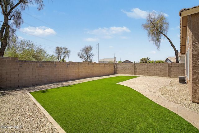 2123 E ROCKWOOD Drive, Phoenix, AZ 85024
