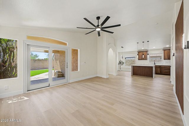 2123 E ROCKWOOD Drive, Phoenix, AZ 85024