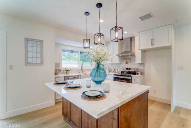 6174 Hawarden, Riverside, CA 92506