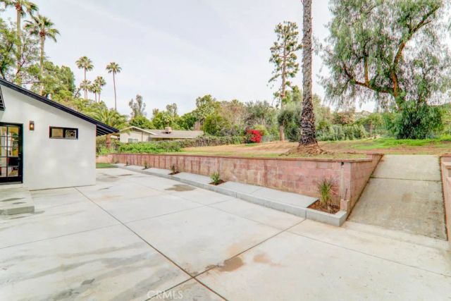 6174 Hawarden, Riverside, CA 92506