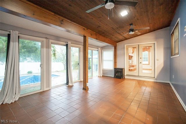 2870 Hudson Aurora Road, Hudson, OH 44236