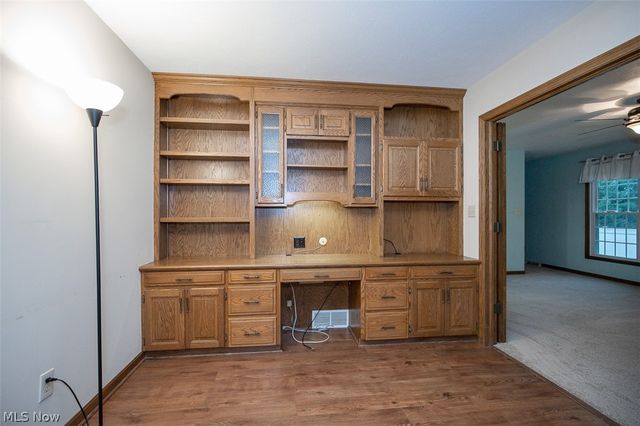 2870 Hudson Aurora Road, Hudson, OH 44236