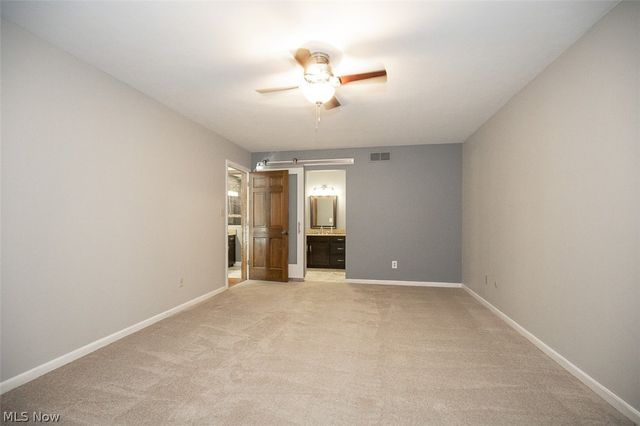 2870 Hudson Aurora Road, Hudson, OH 44236