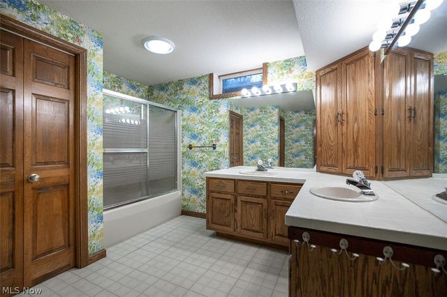 2870 Hudson Aurora Road, Hudson, OH 44236