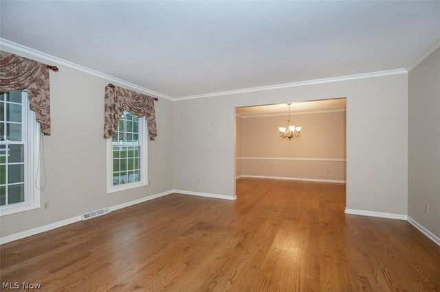 2870 Hudson Aurora Road, Hudson, OH 44236