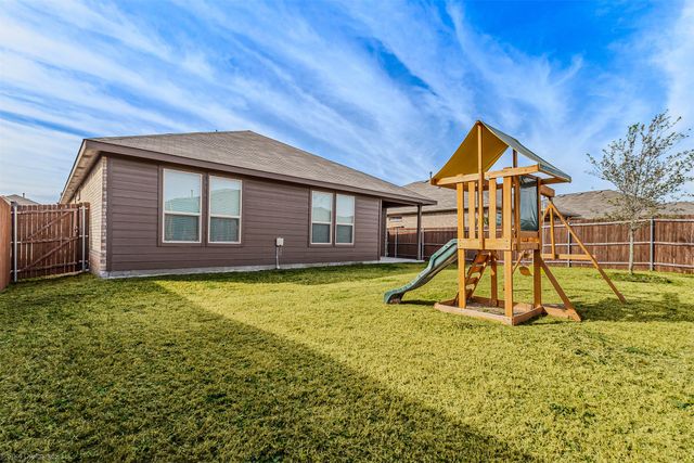 8628 Angel Gardens Drive, Fort Worth, TX 76179