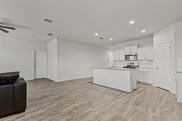 8628 Angel Gardens Drive, Fort Worth, TX 76179