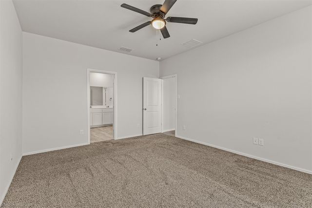 8628 Angel Gardens Drive, Fort Worth, TX 76179