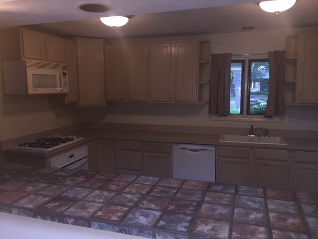 2508 LOVING Avenue, Dallas, TX 75214