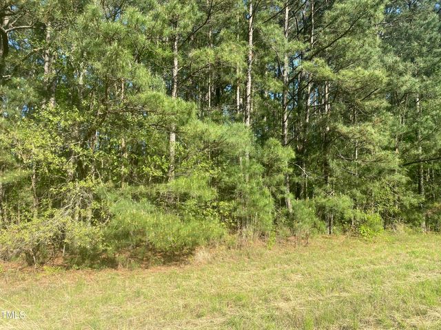 220 Curlew Drive, Chapel Hill, NC 27517