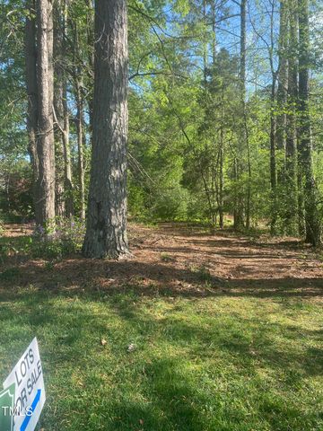 220 Curlew Drive, Chapel Hill, NC 27517