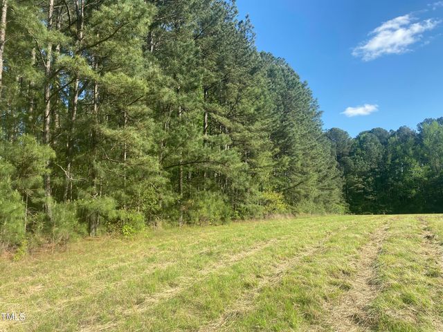 220 Curlew Drive, Chapel Hill, NC 27517