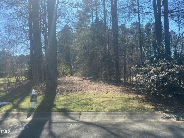 220 Curlew Drive, Chapel Hill, NC 27517