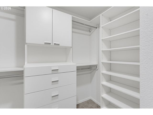 2618 Se BAYPOINT Dr 14, Vancouver, WA 98683