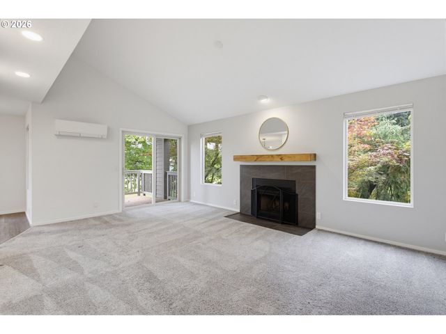2618 Se BAYPOINT Dr 14, Vancouver, WA 98683