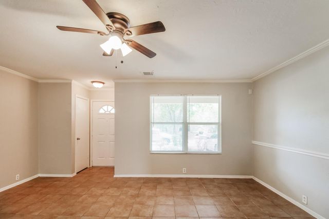 3235 Becker Glen Street, Fresno, TX 77545