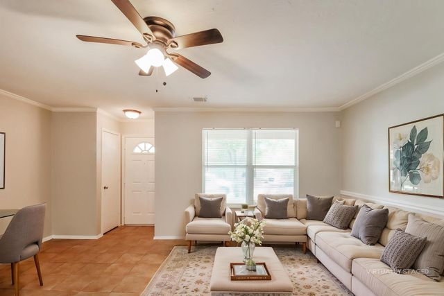 3235 Becker Glen Street, Fresno, TX 77545