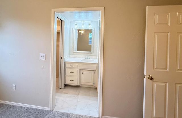 534 E 28th Street, Edmond, OK 73013