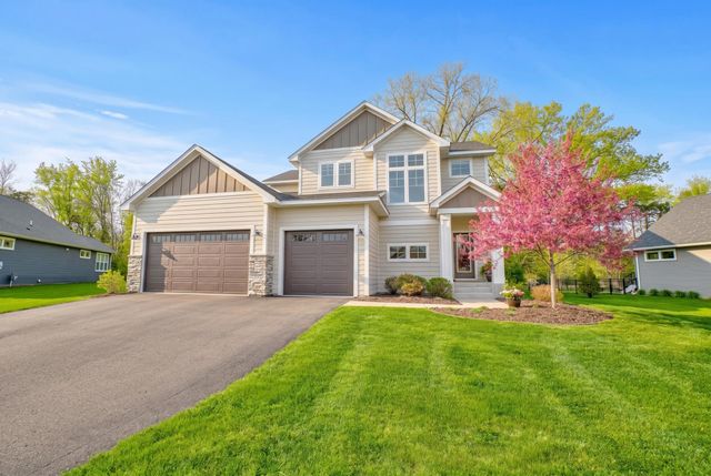 1426 Lee Circle, Hudson, WI 54016