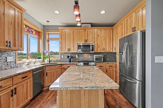 1607 Beach Drive SE, Forest Lake, MN 55025