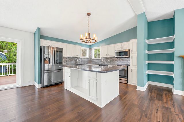 8042 Clearfield Dr., Myrtle Beach, SC 29588