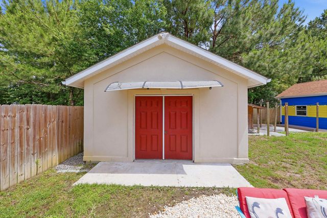 8042 Clearfield Dr., Myrtle Beach, SC 29588
