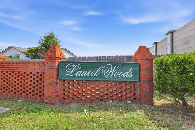 8042 Clearfield Dr., Myrtle Beach, SC 29588