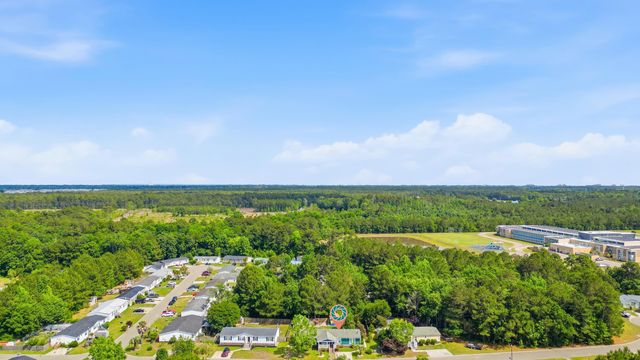 8042 Clearfield Dr., Myrtle Beach, SC 29588