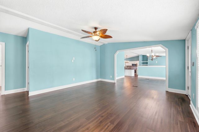 8042 Clearfield Dr., Myrtle Beach, SC 29588