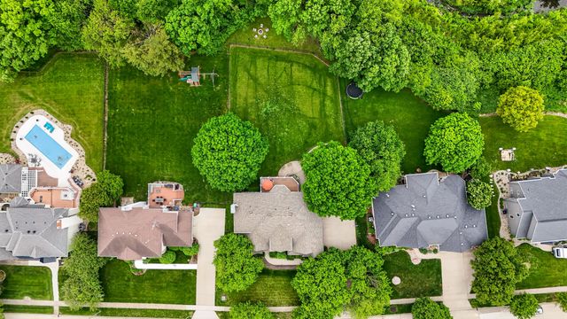 8120 Heather Bow Court, Johnston, IA 50131