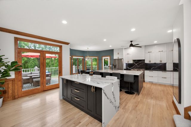 8120 Heather Bow Court, Johnston, IA 50131