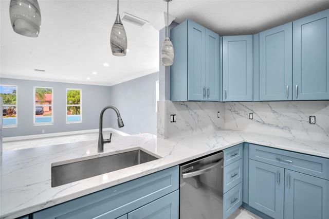 3260 NW 63rd St, Fort Lauderdale, FL 33309