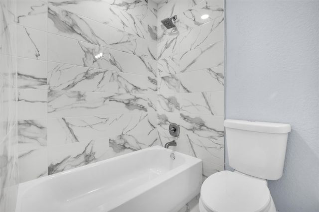 3260 NW 63rd St, Fort Lauderdale, FL 33309