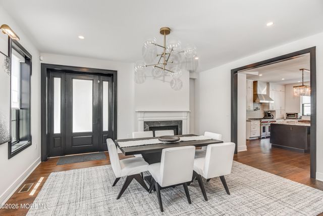 3 Blue Marl Lane, Marlboro, NJ 07746