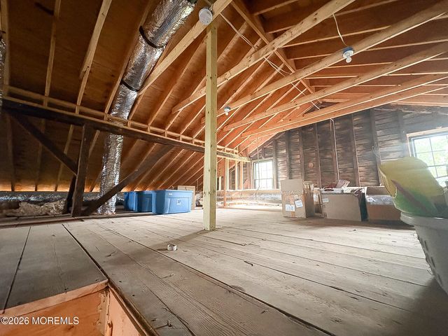 3 Blue Marl Lane, Marlboro, NJ 07746