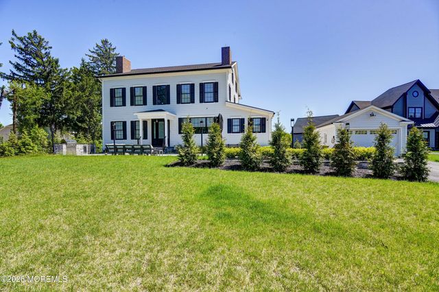 3 Blue Marl Lane, Marlboro, NJ 07746