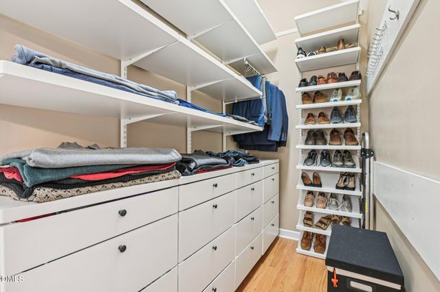 2013 Kinleys Way, Raleigh, NC 27613