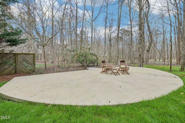 2013 Kinleys Way, Raleigh, NC 27613