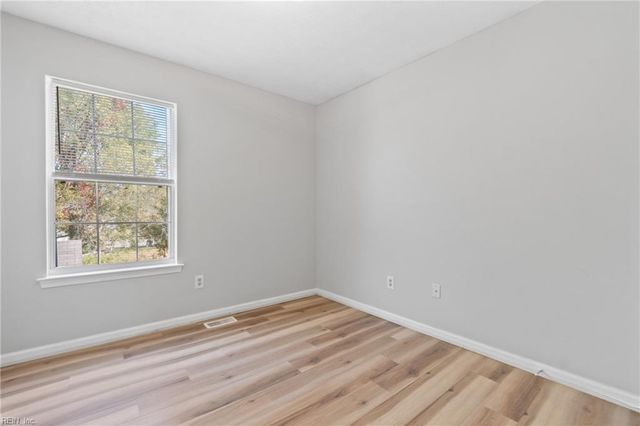 106 W Cummings AVE, Hampton, VA 23663